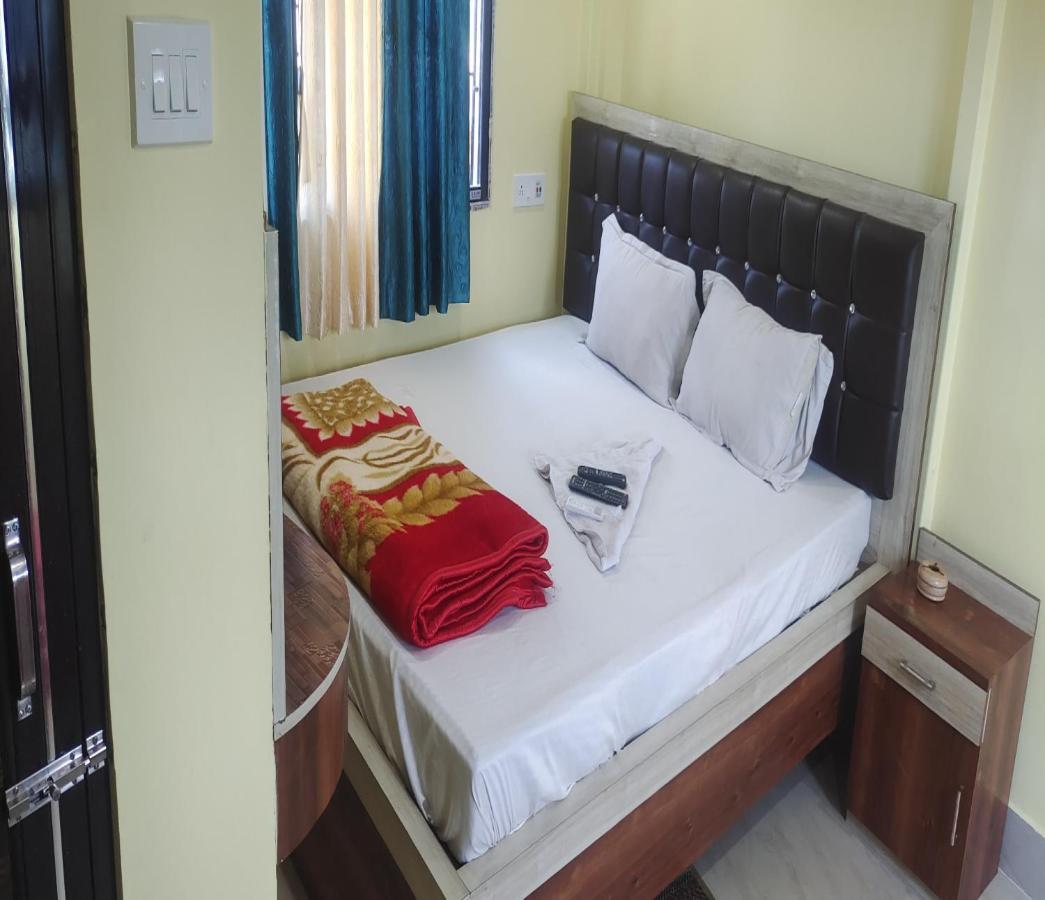 Staymaker Tirupati Guest House Колката Екстер'єр фото