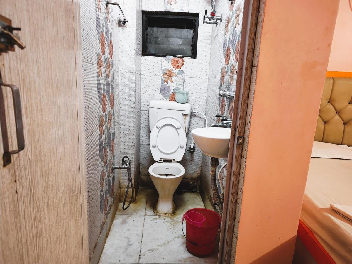 Staymaker Tirupati Guest House Колката Екстер'єр фото
